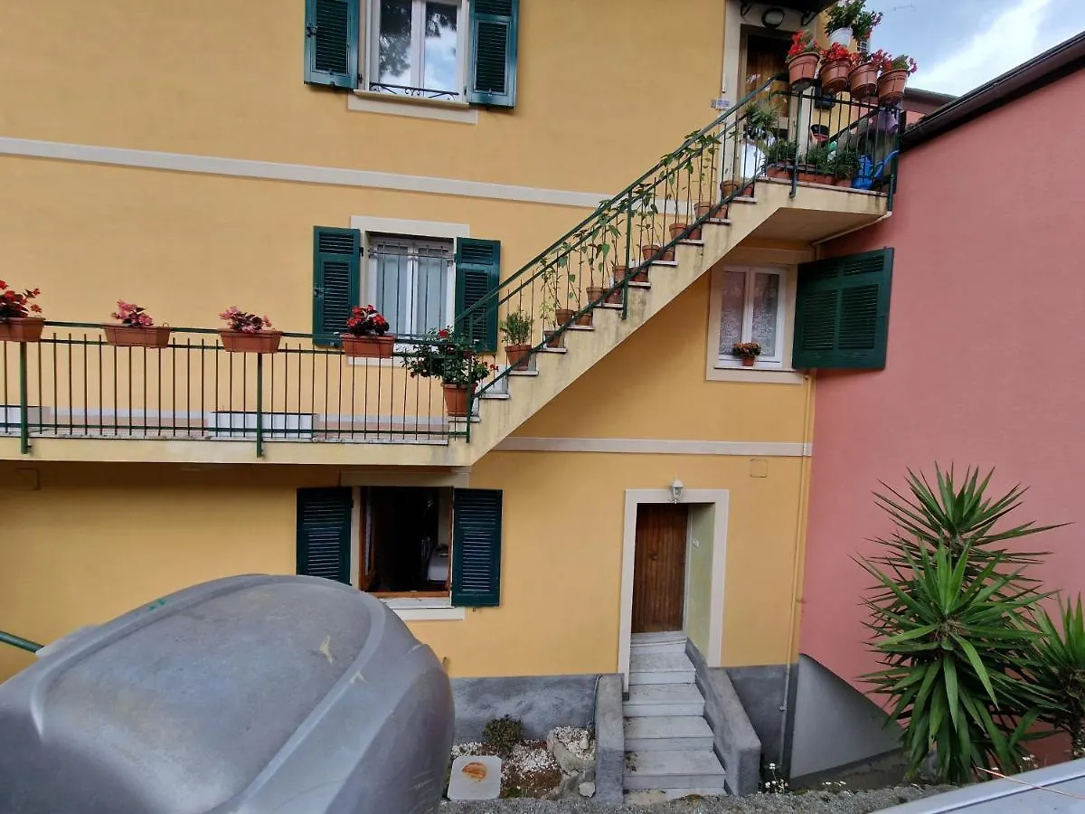 Appartamento Casa Tisolo San Rocco  0*, San Rocco (Genoa) Italia